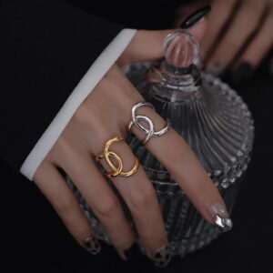 Double C Lnotted Line Adjustable Ring